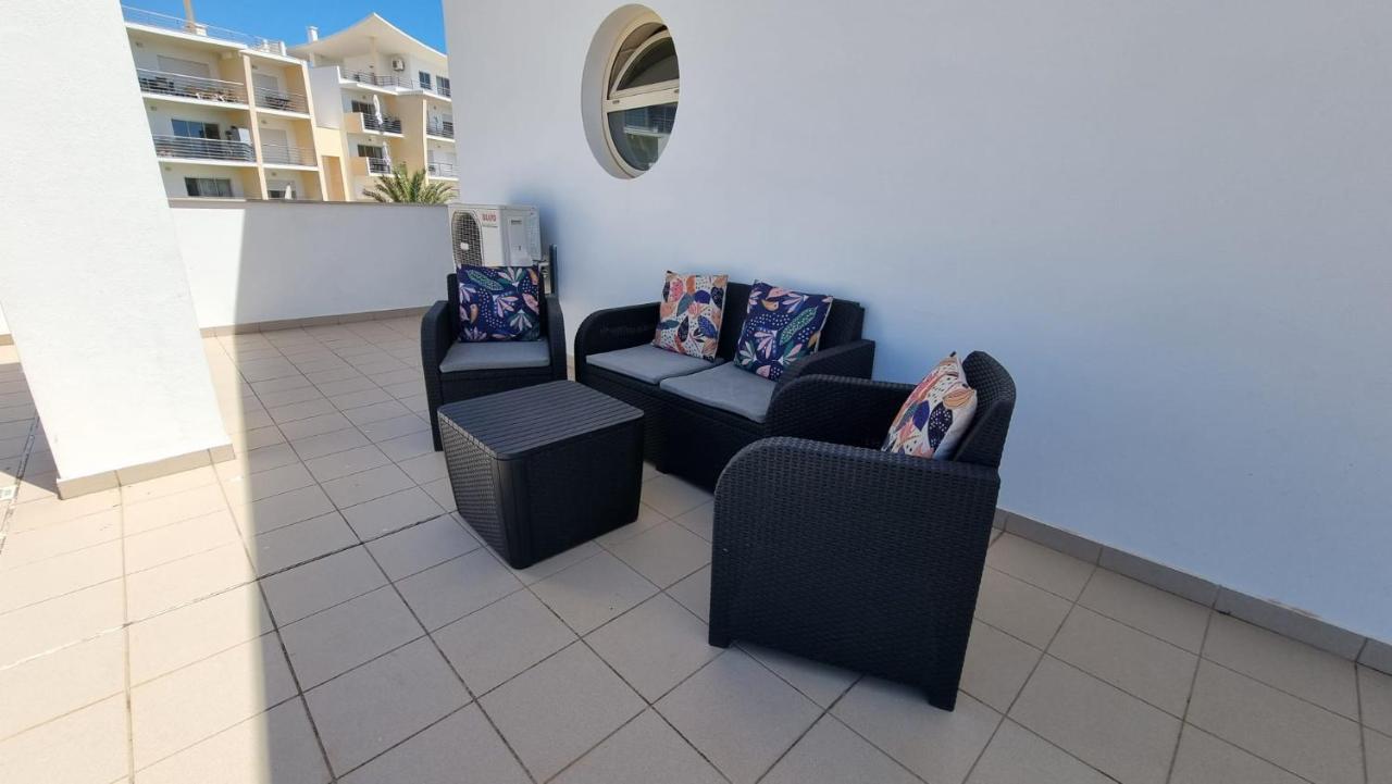 Sea View Penthouse In Albufeiraアパートメント エクステリア 写真