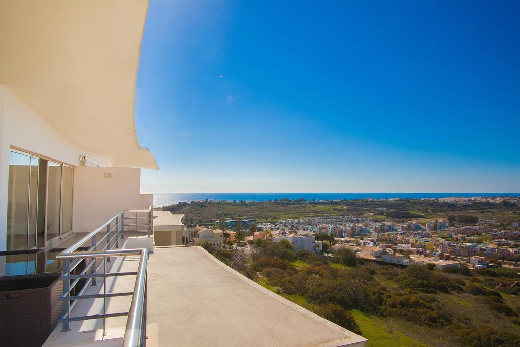 Sea View Penthouse In Albufeiraアパートメント 部屋 写真