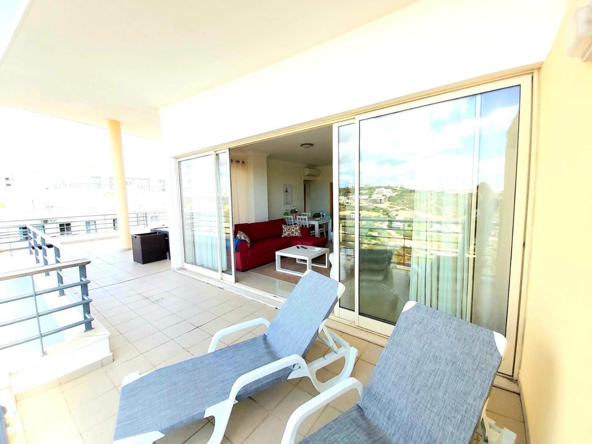 Sea View Penthouse In Albufeiraアパートメント エクステリア 写真